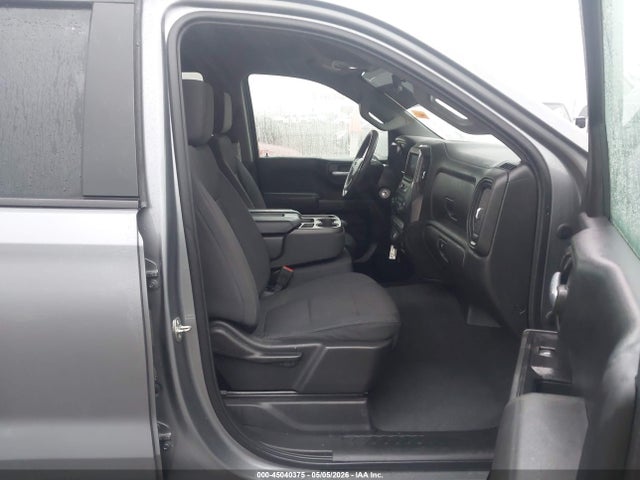 Chevrolet Silverado 1500 2wd  Short Bed Custom