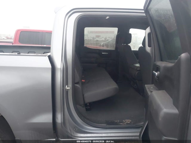 Chevrolet Silverado 1500 2wd  Short Bed Custom