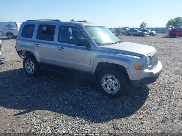 Salvage Jeep Patriot Image