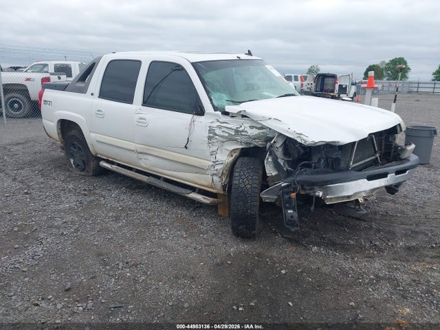 Salvage Chevrolet Avalanche 1500 Image