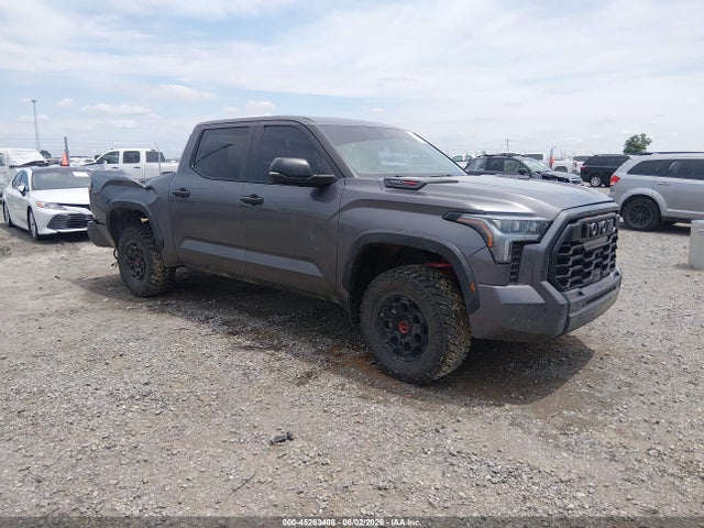 Salvage Toyota Tundra Image