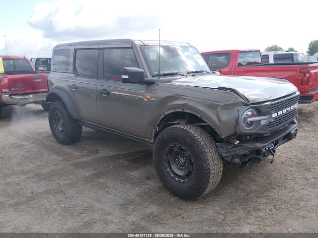 Salvage Ford Bronco Image