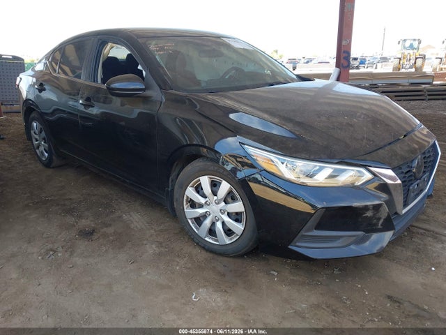 Salvage Nissan Sentra Image
