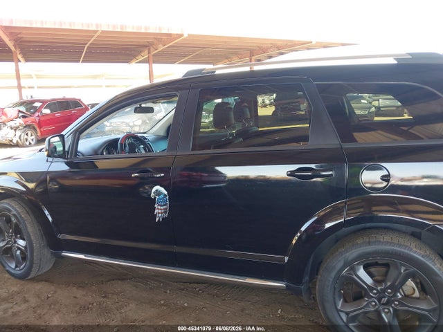 Dodge Journey Crossroad