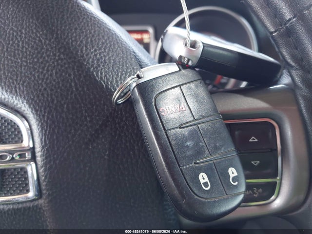 Dodge Journey Crossroad