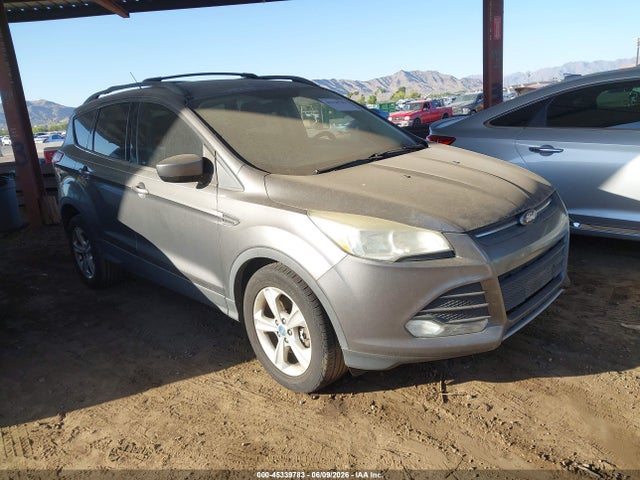 Salvage Ford Escape Image