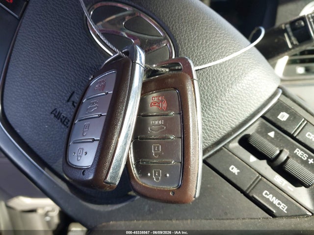 Hyundai SONATA Sport