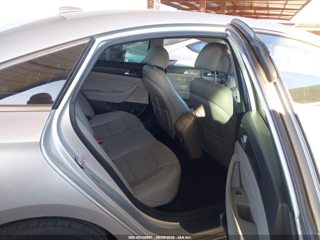 Hyundai SONATA Sport