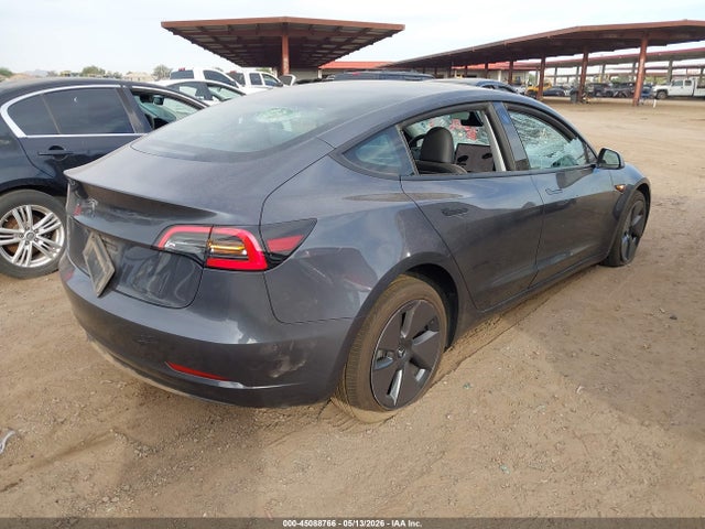Tesla Model 3 Rear-wheel Drive