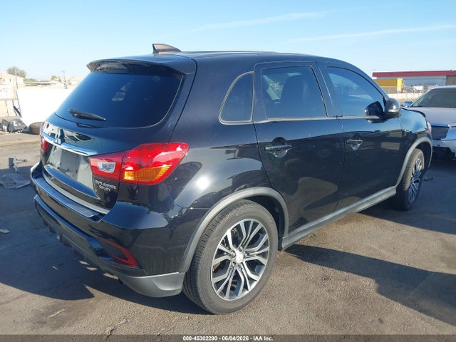 Mitsubishi Outlander 2.0 Es