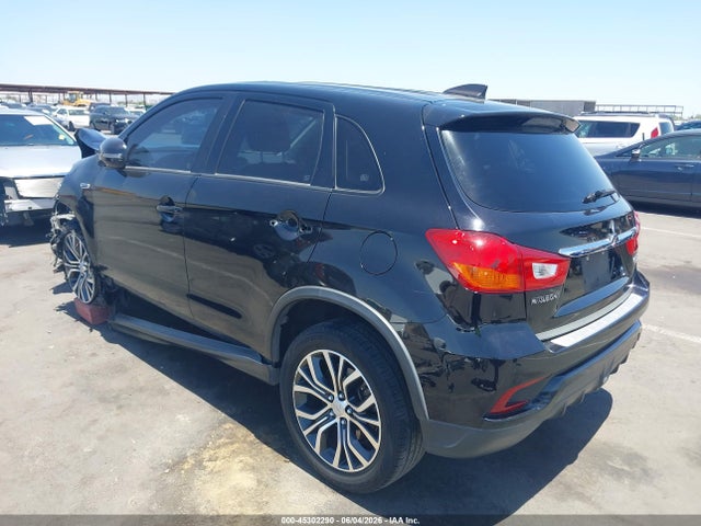 Mitsubishi Outlander 2.0 Es