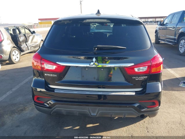 Mitsubishi Outlander 2.0 Es