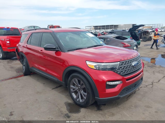 Salvage Ford Explorer Image