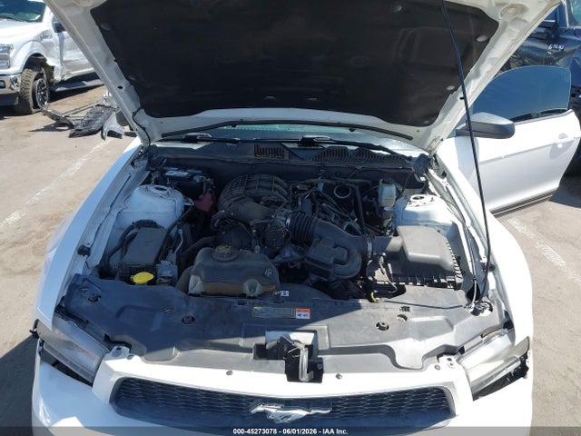 Ford Mustang V6