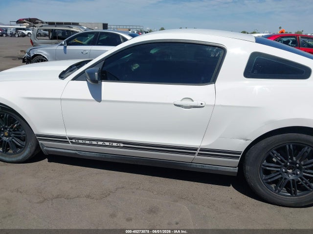 Ford Mustang V6