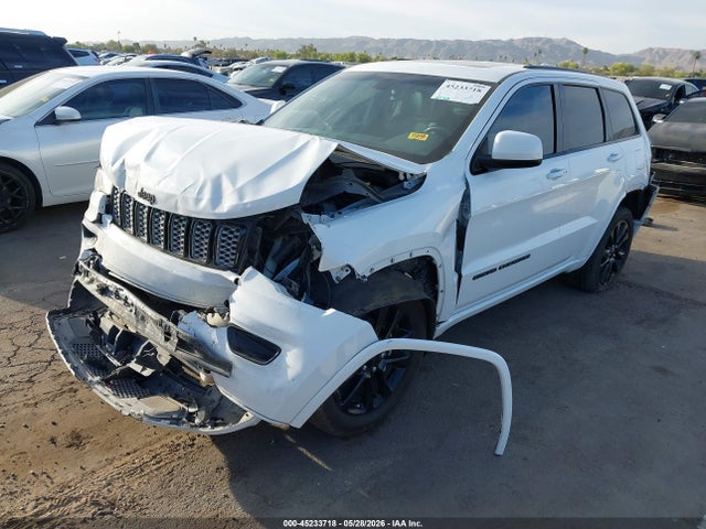 Jeep Grand Cherokee Altitude 4x2