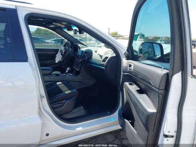 Jeep Grand Cherokee Altitude 4x2