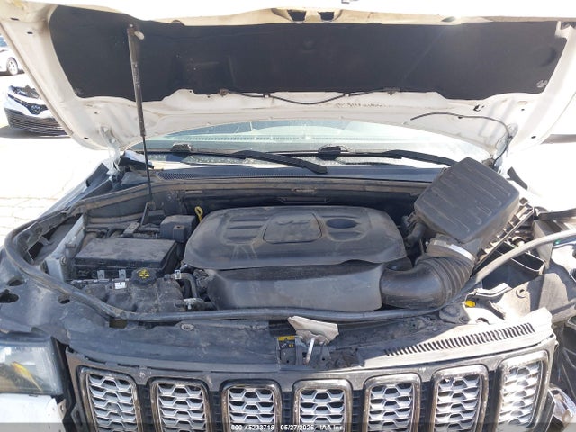 Jeep Grand Cherokee Altitude 4x2