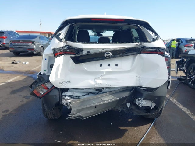 Nissan Kicks Sv Fwd