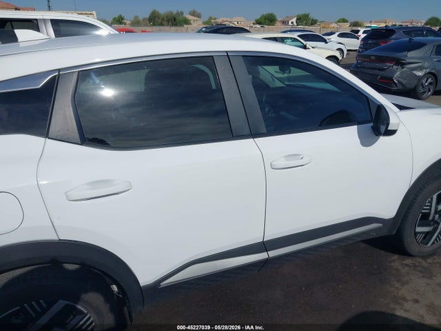 Nissan Kicks Sv Fwd