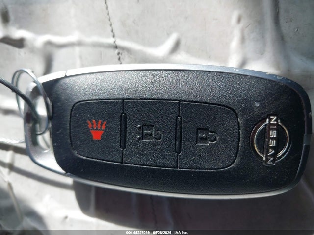 Nissan Kicks Sv Fwd
