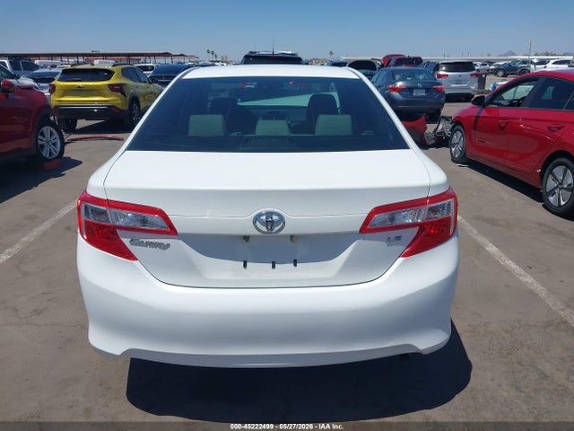 Toyota Camry Le