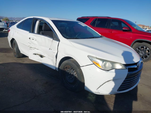 Salvage Toyota Camry Image