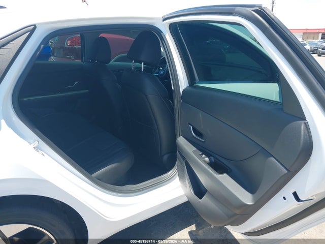 Hyundai ELANTRA Limited