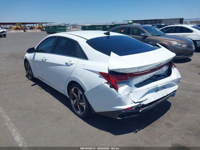 Hyundai ELANTRA Limited