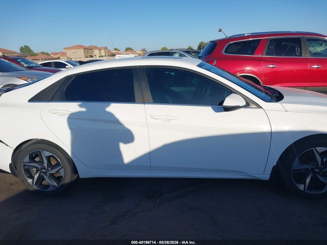 Hyundai ELANTRA Limited