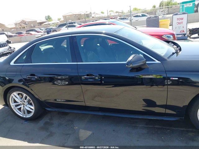 Audi A4 Premium Plus 45 Tfsi S Line Quattro S Tronic