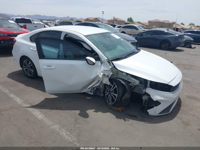 Salvage Kia Forte Image