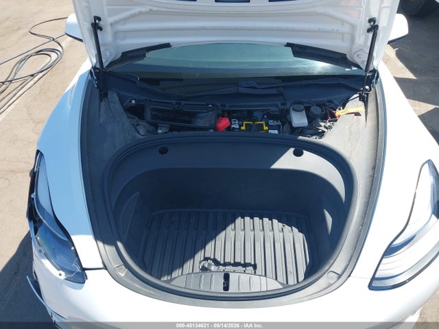 Tesla Model 3 Long Range