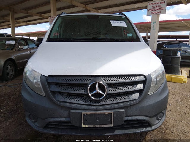 Mercedes-Benz Metris
