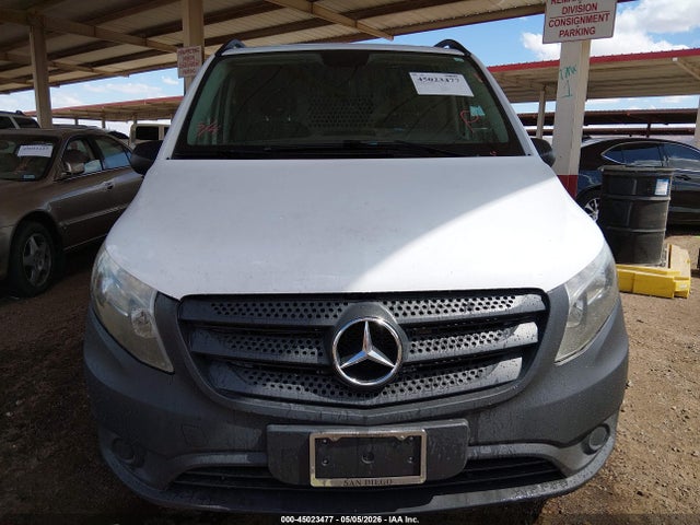 Mercedes-Benz Metris