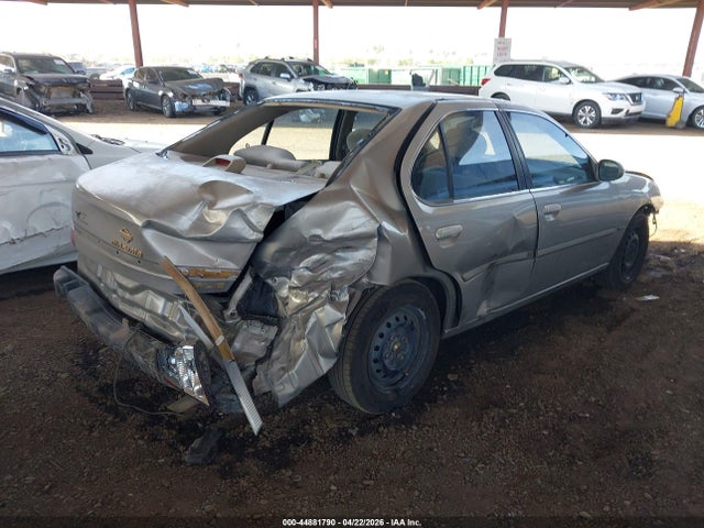 Nissan Altima Gxe
