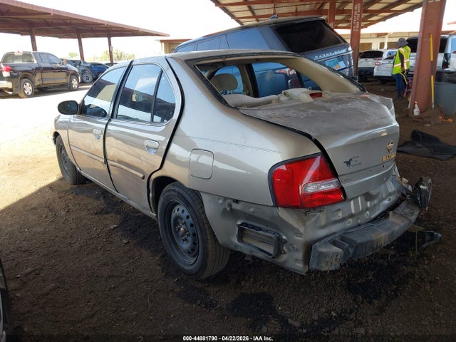 Nissan Altima Gxe
