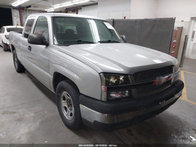 Salvage Chevrolet Silverado 1500 Image
