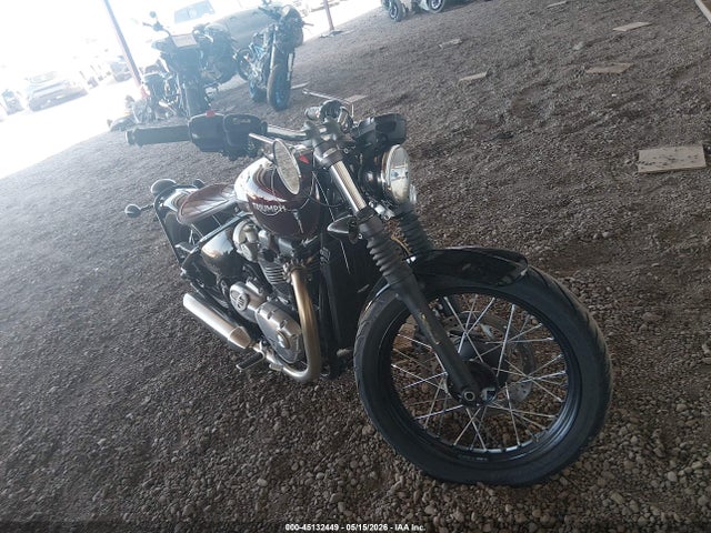 Triumph Bonneville Bobber