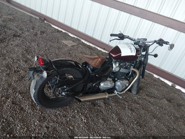 Triumph Bonneville Bobber