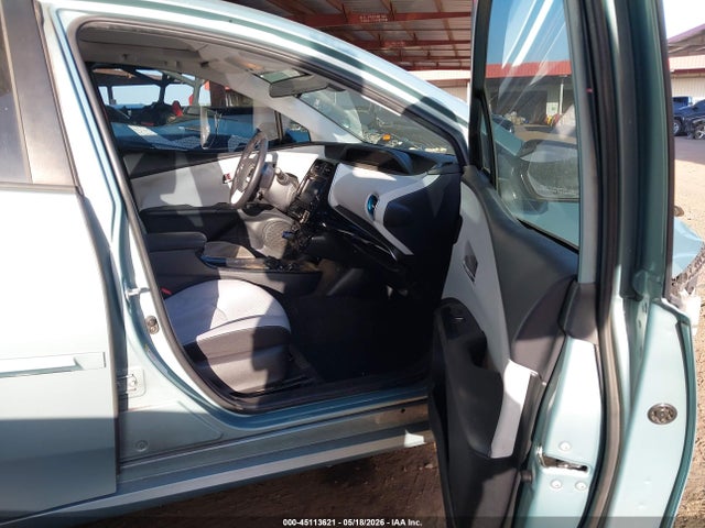 Toyota Prius Three