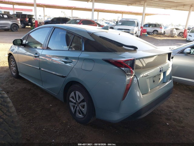 Toyota Prius Three