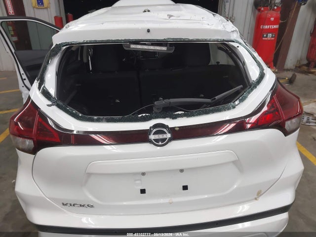 Nissan Kicks S Xtronic Cvt