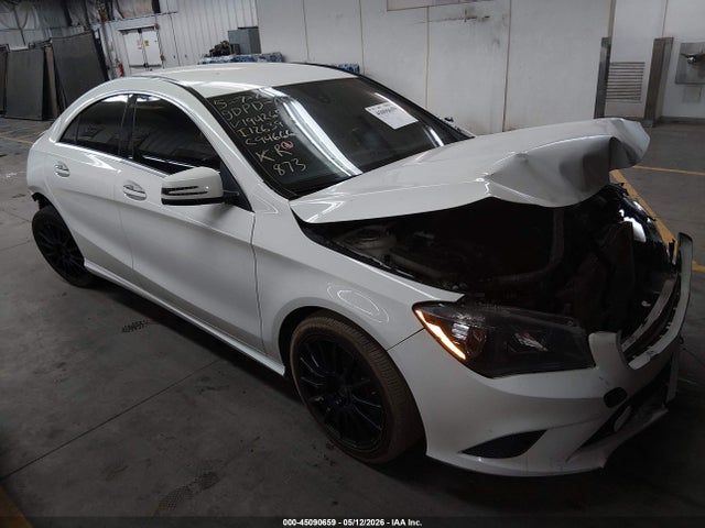 Salvage Mercedes-Benz Cla-class Image