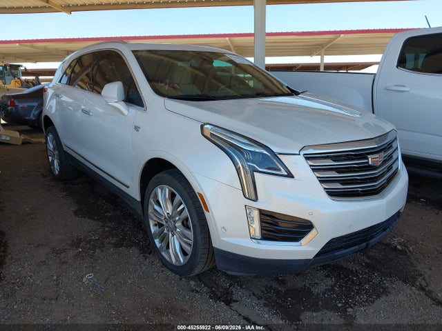 Salvage Cadillac XT5 Image