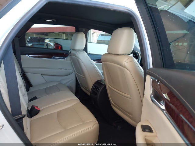 Cadillac XT5 Premium Luxury