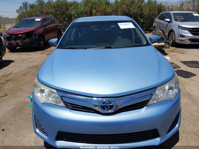 Toyota Camry Le