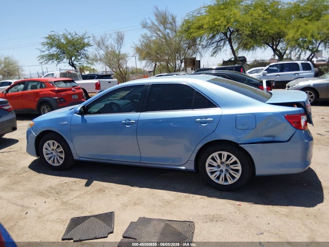 Toyota Camry Le