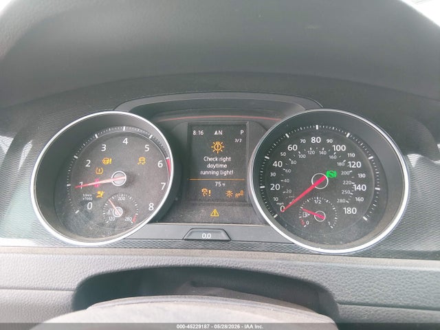 Volkswagen Golf Autobahn 4-door