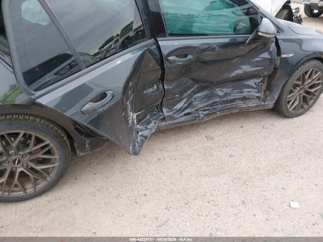 Volkswagen Golf Autobahn 4-door
